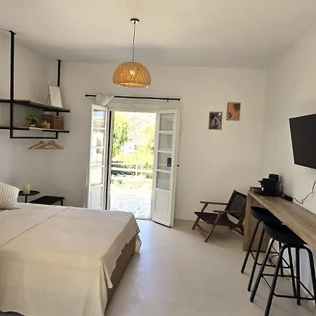 Syros Blue Lagoon F7 Apartment *